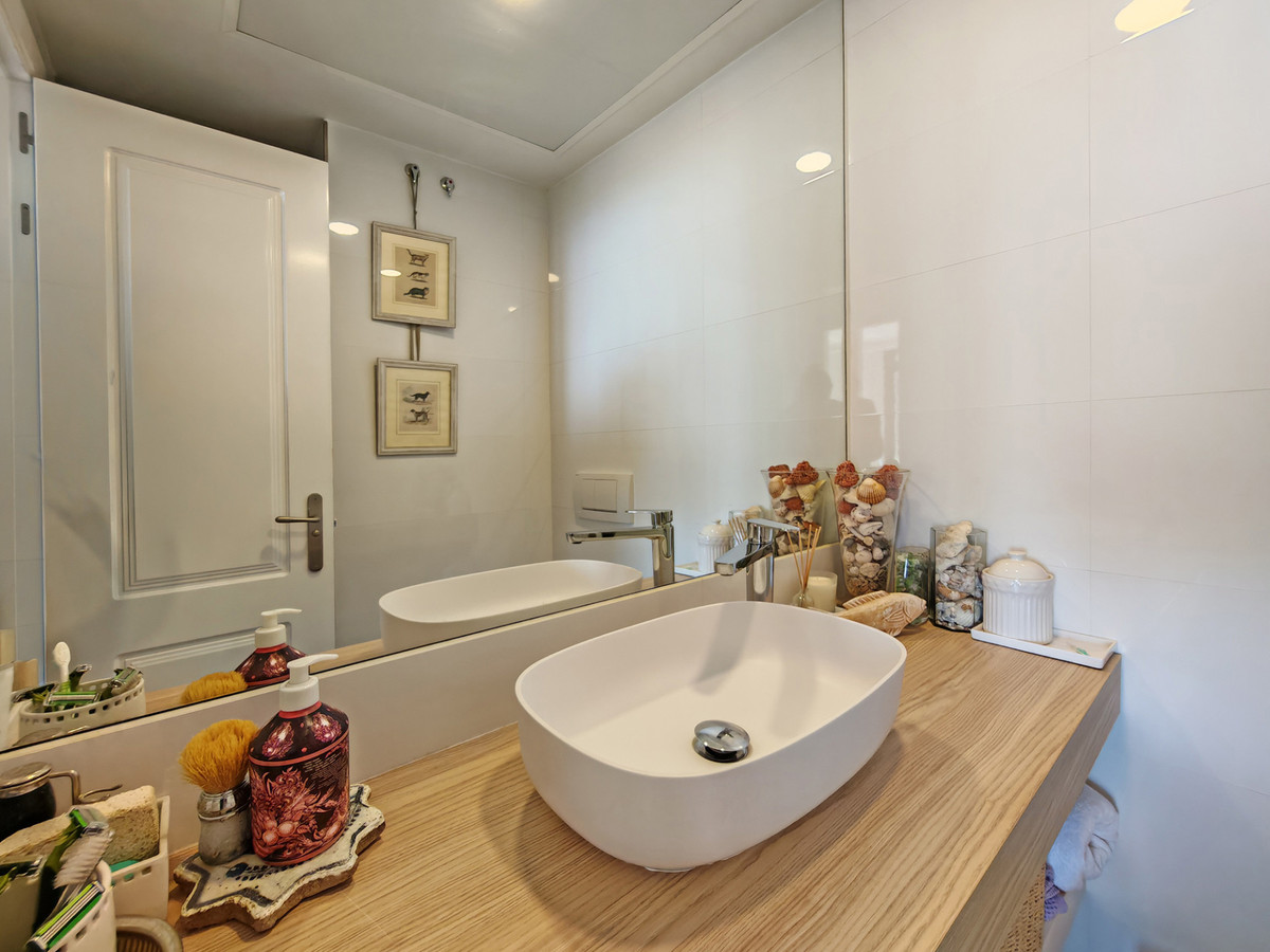 4 Bed Apartment for sale in Mijas Costa Costa Del Sol, Málaga, Spain