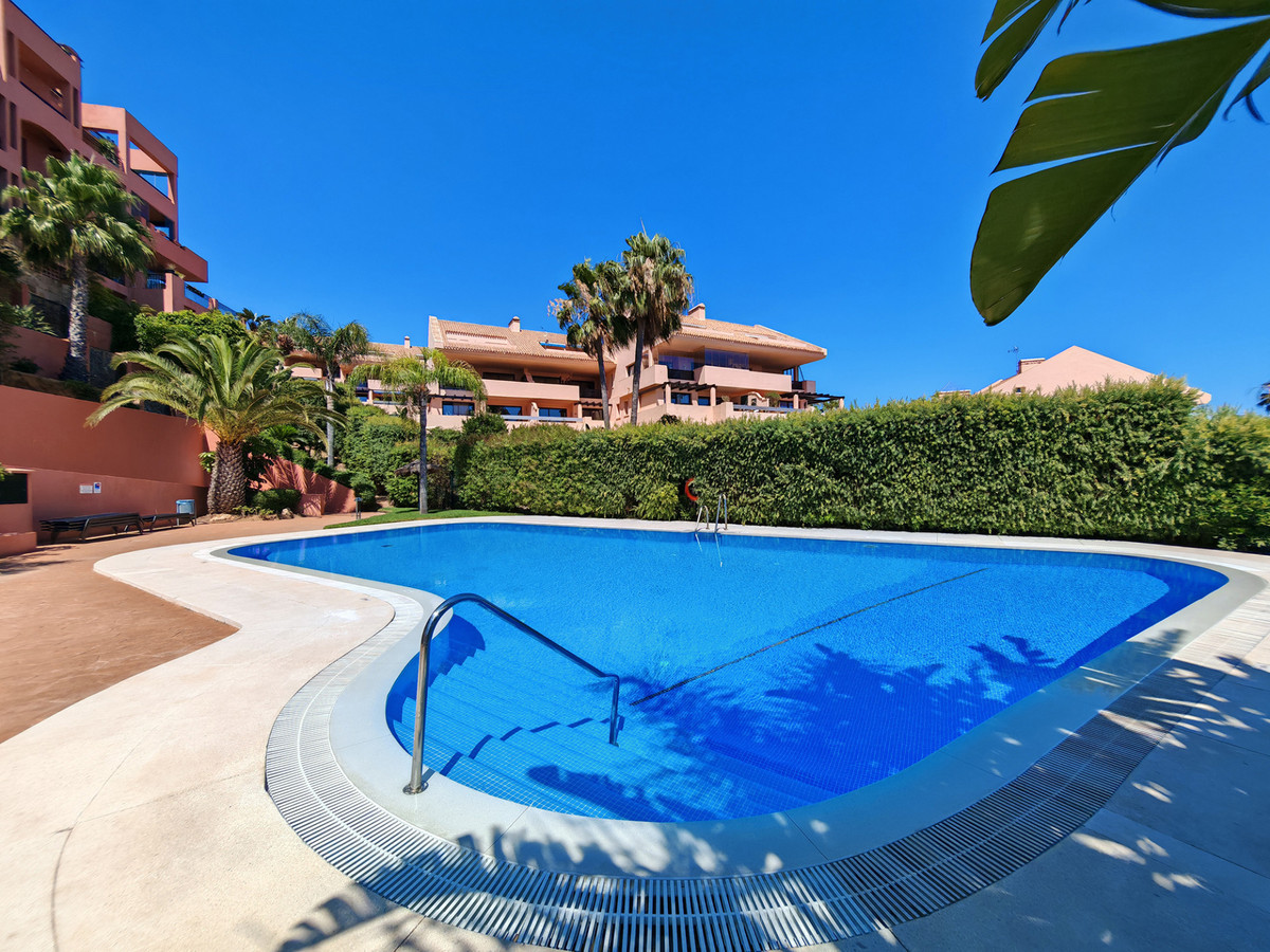 4 Bed Apartment for sale in Mijas Costa Costa Del Sol, Málaga, Spain