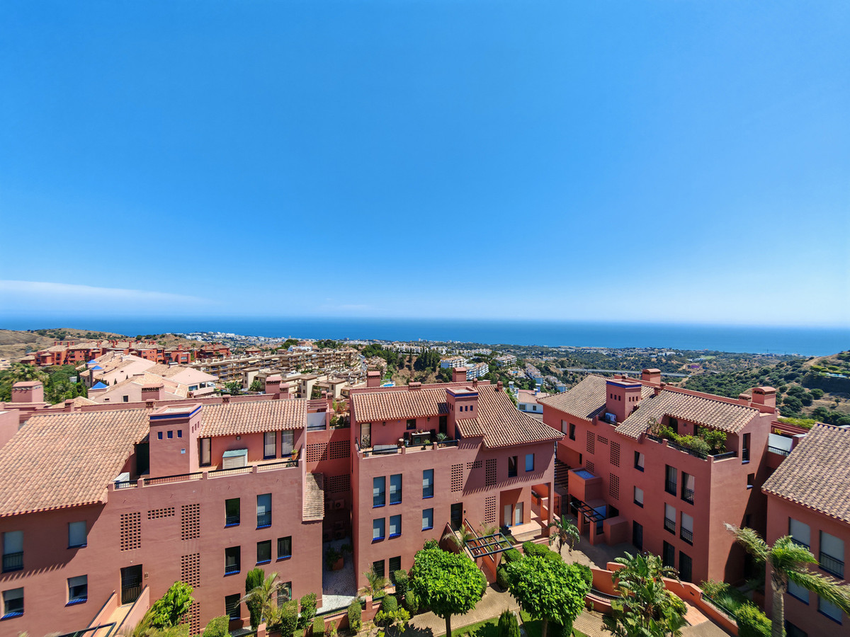 4 Bed Apartment for sale in Mijas Costa Costa Del Sol, Málaga, Spain