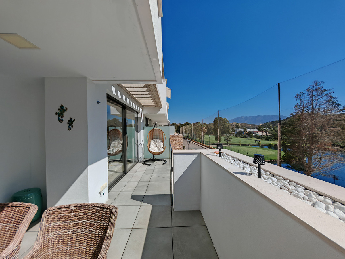 3 Bed Apartment for sale in La Cala De Mijas Costa Del Sol, Málaga, Spain