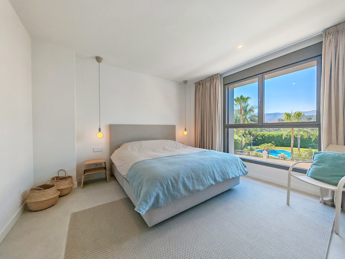 3 Bed Apartment for sale in Selwo Costa Del Sol, Málaga, Spain
