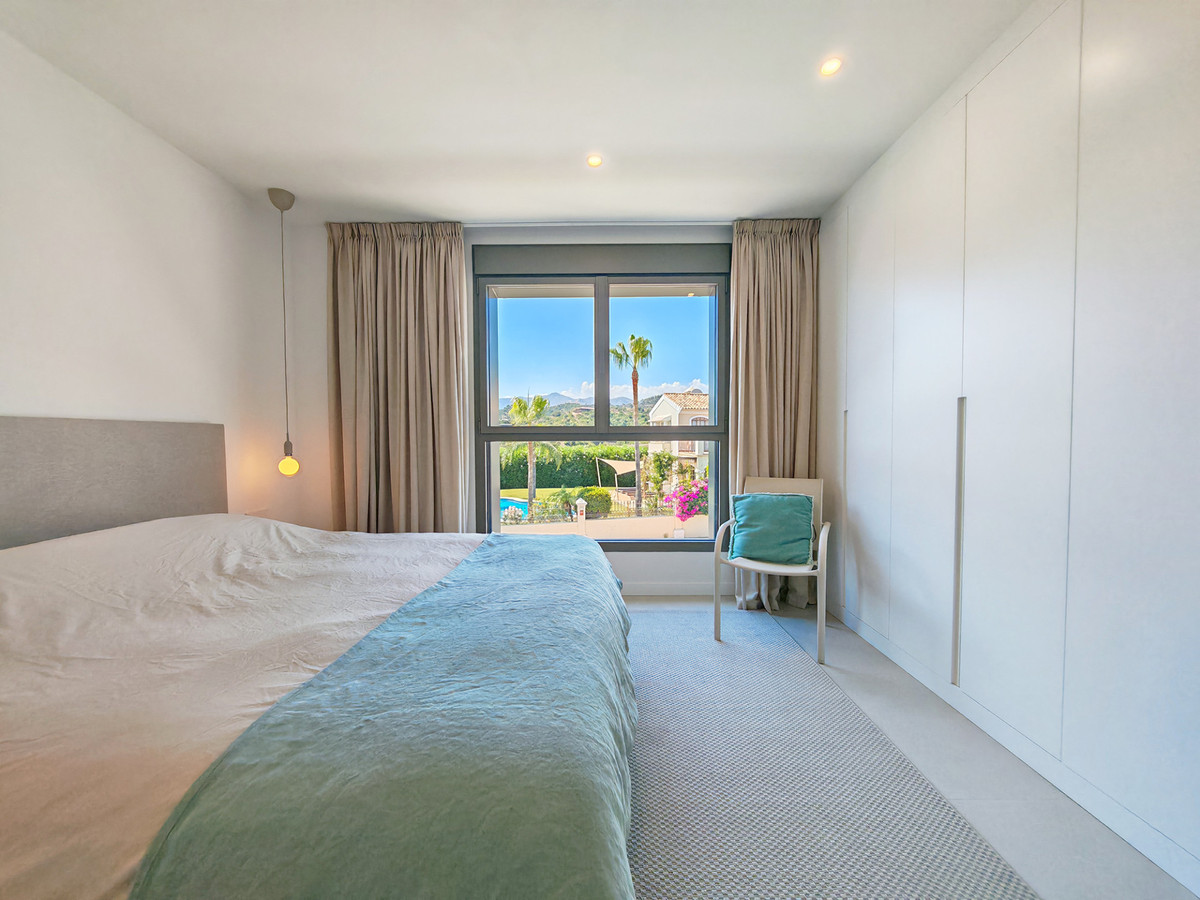3 Bed Apartment for sale in Selwo Costa Del Sol, Málaga, Spain