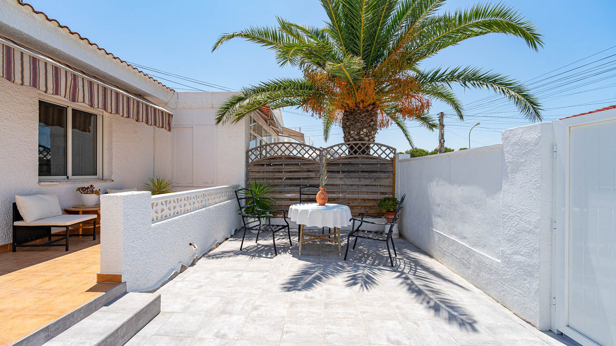 2 Bed Townhouse for sale in Ciudad Quesada Costa Blanca, Alicante, Spain