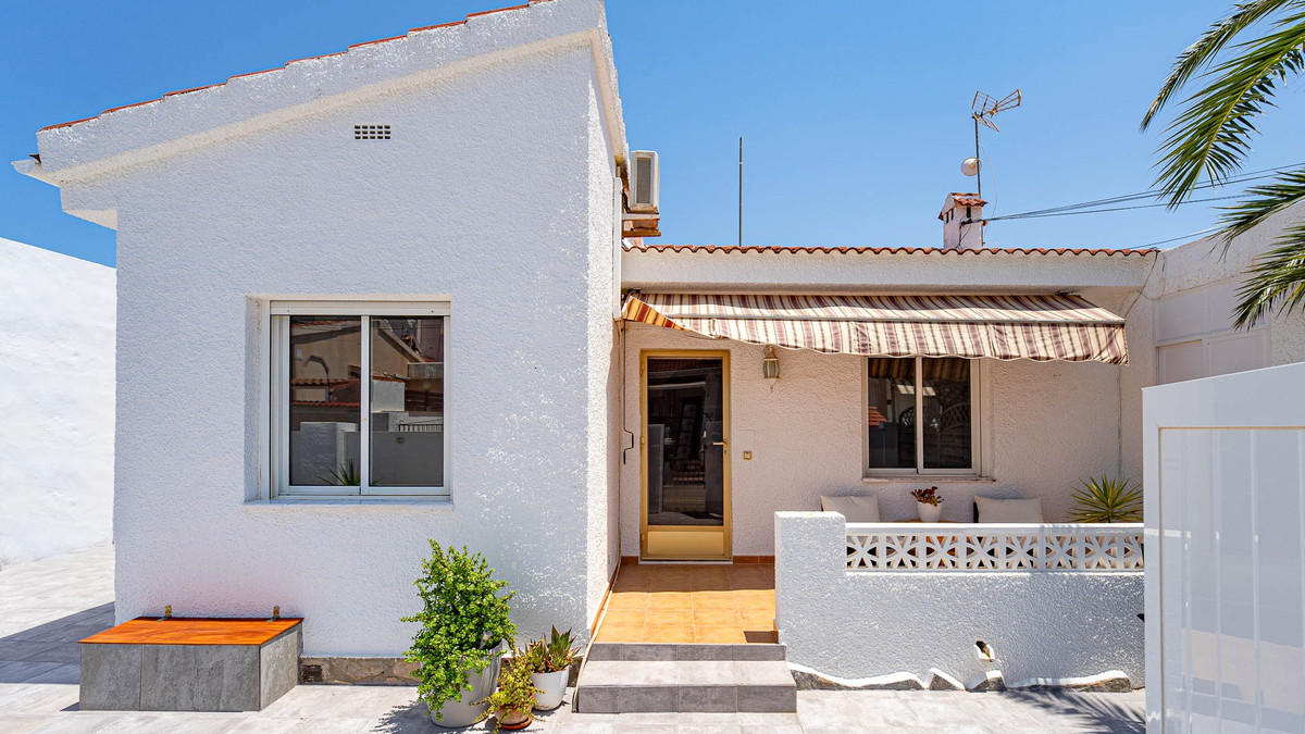 2 Bed Townhouse for sale in Ciudad Quesada Costa Blanca, Alicante, Spain
