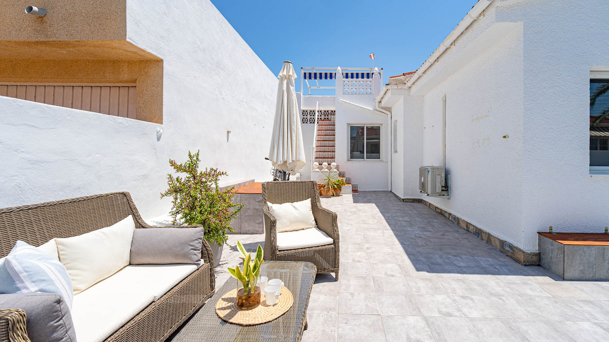 2 Bed Townhouse for sale in Ciudad Quesada Costa Blanca, Alicante, Spain