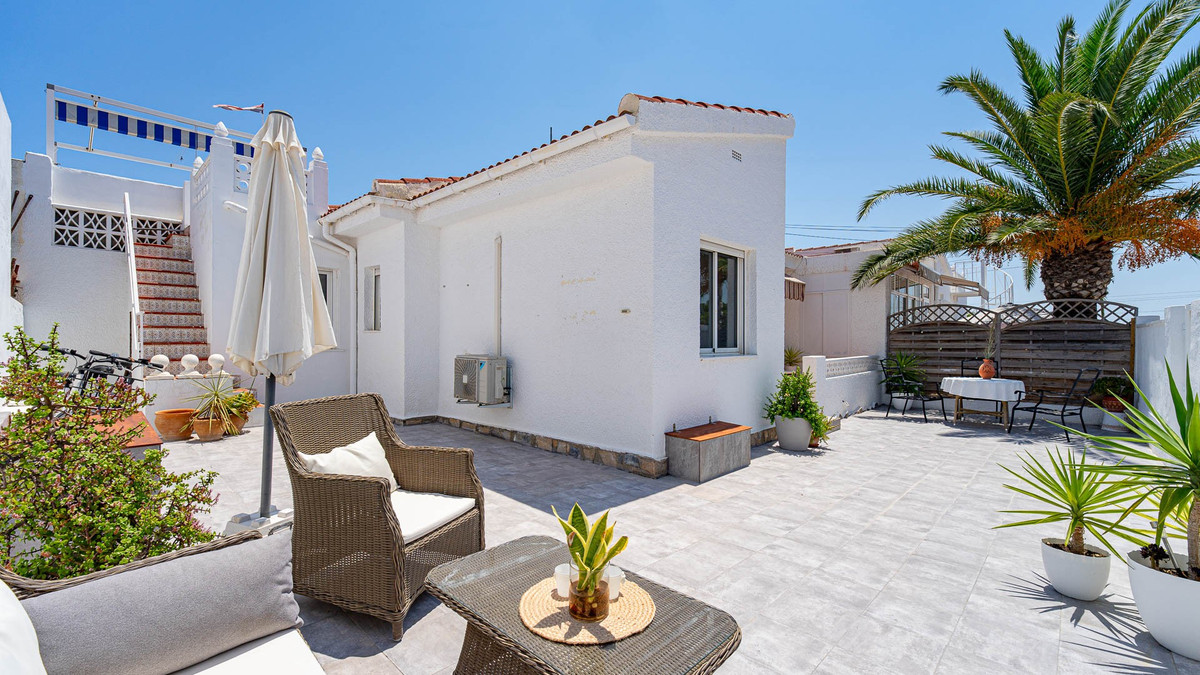 2 Bed Townhouse for sale in Ciudad Quesada Costa Blanca, Alicante, Spain