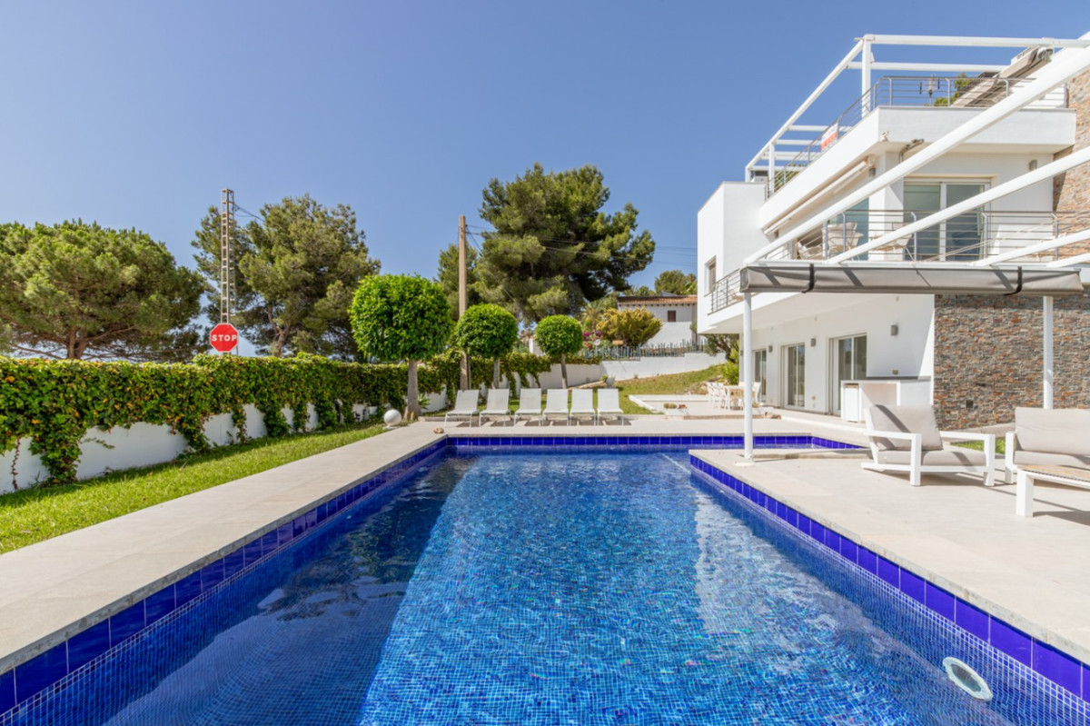 3 Bed Townhouse for sale in Moraira Costa Blanca, Alicante, Spain
