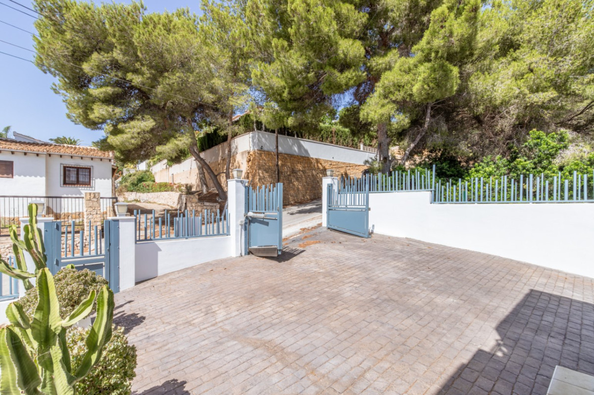3 Bed Townhouse for sale in Moraira Costa Blanca, Alicante, Spain