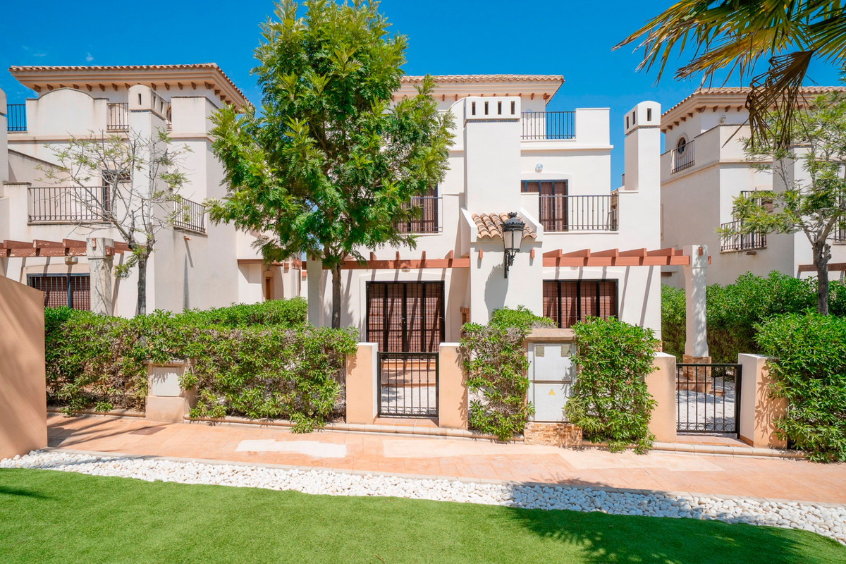 3 Bed Townhouse for sale in Algorfa Costa Blanca, Alicante, Spain