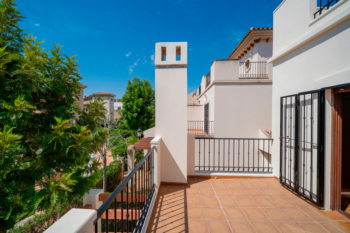 3 Bed Townhouse for sale in Algorfa Costa Blanca, Alicante, Spain