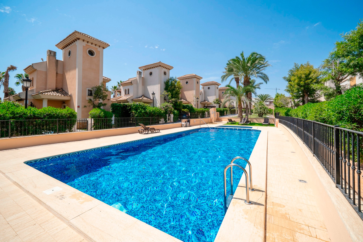 3 Bed Townhouse for sale in Algorfa Costa Blanca, Alicante, Spain