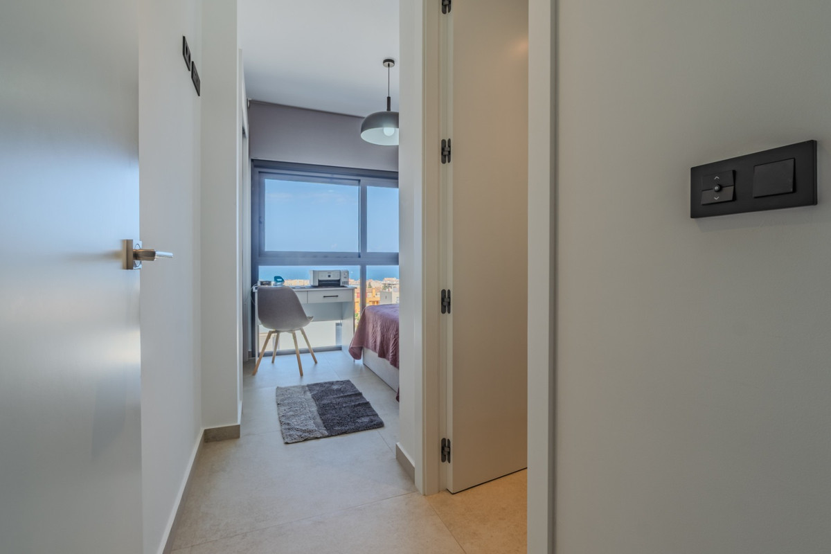3 Bed Apartment for sale in Guardamar Del Segura Costa Blanca, Alicante, Spain