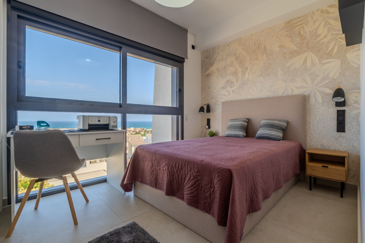 3 Bed Apartment for sale in Guardamar Del Segura Costa Blanca, Alicante, Spain