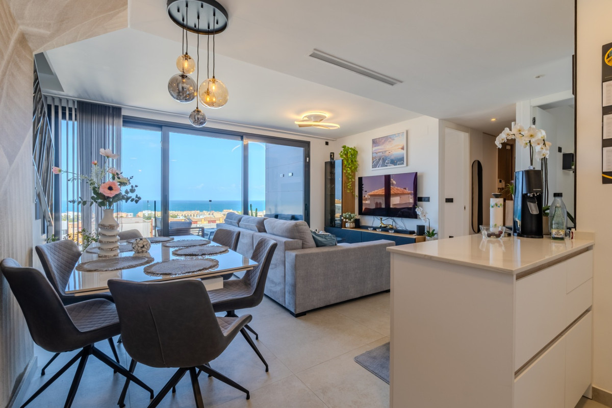 3 Bed Apartment for sale in Guardamar Del Segura Costa Blanca, Alicante, Spain