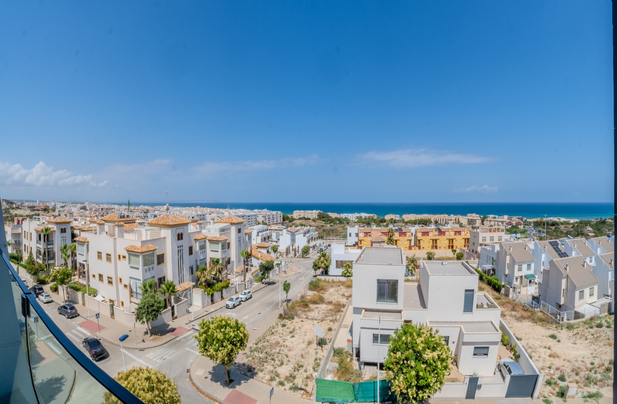 3 Bed Apartment for sale in Guardamar Del Segura Costa Blanca, Alicante, Spain