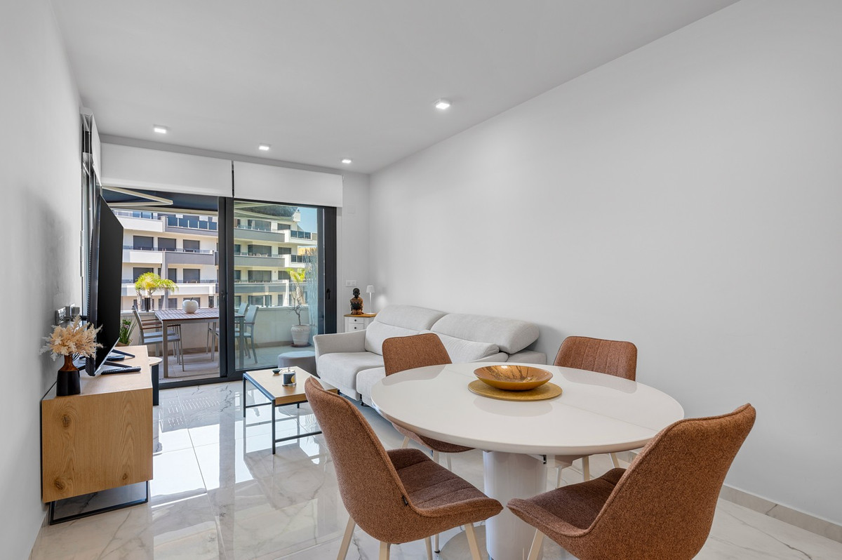 2 Bed Apartment for sale in Playa Flamenca Costa Blanca, Alicante, Spain