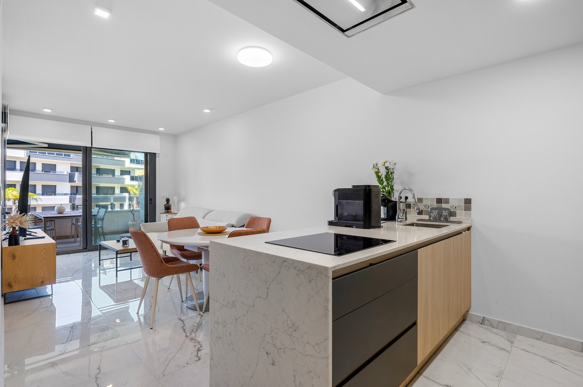 2 Bed Apartment for sale in Playa Flamenca Costa Blanca, Alicante, Spain