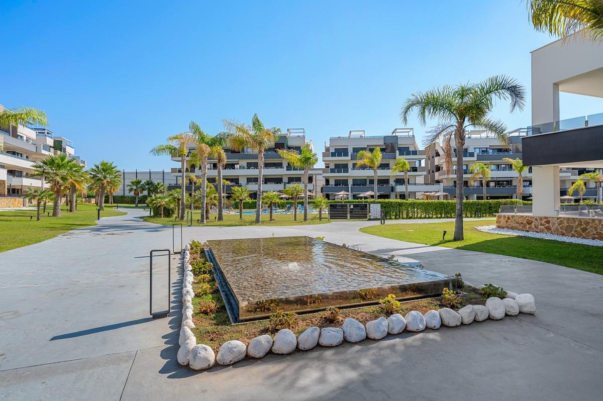 2 Bed Apartment for sale in Playa Flamenca Costa Blanca, Alicante, Spain