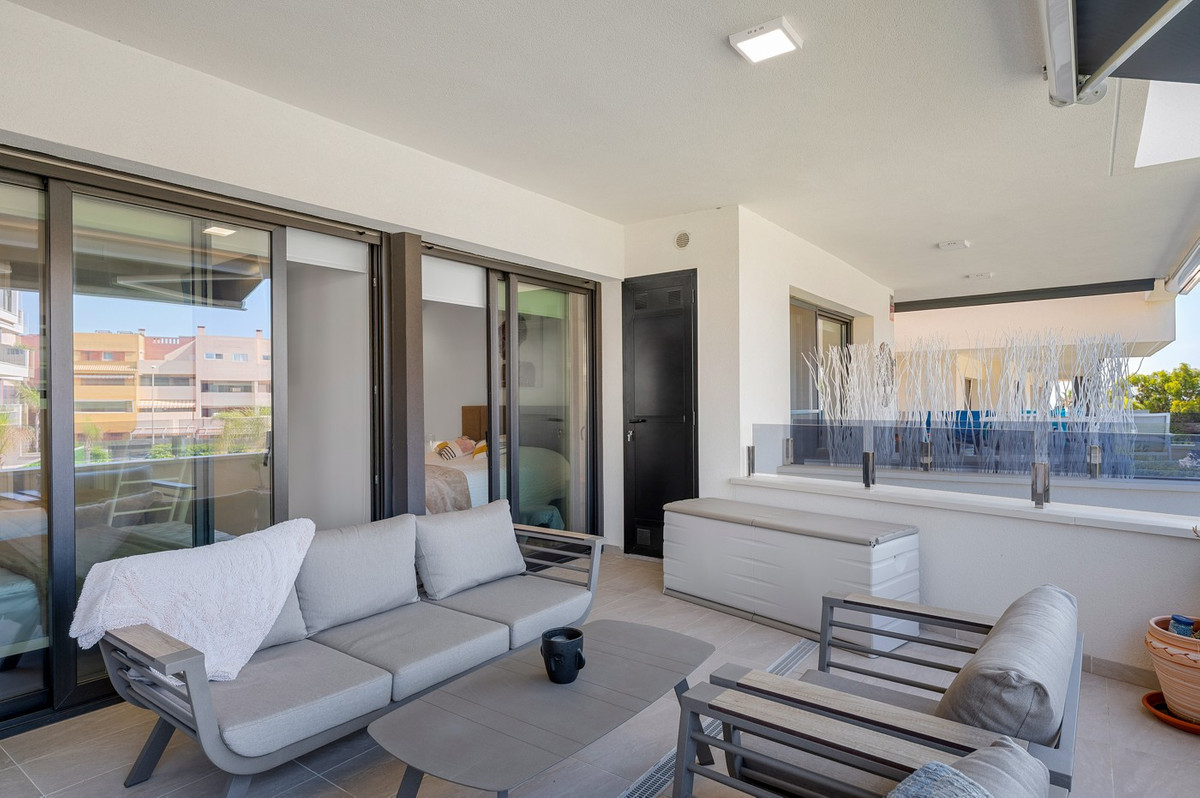 2 Bed Apartment for sale in Playa Flamenca Costa Blanca, Alicante, Spain
