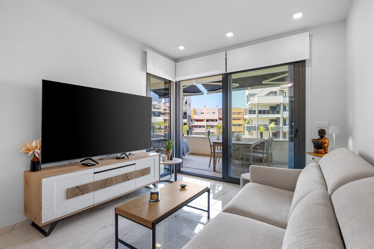 2 Bed Apartment for sale in Playa Flamenca Costa Blanca, Alicante, Spain