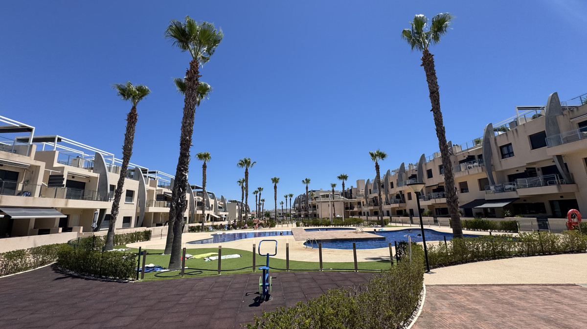 2 Bed Apartment for sale in Pilar De La Horadada Costa Blanca, Alicante, Spain