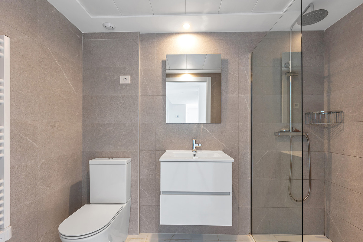 2 Bed Apartment for sale in Punta Prima Costa Blanca, Alicante, Spain