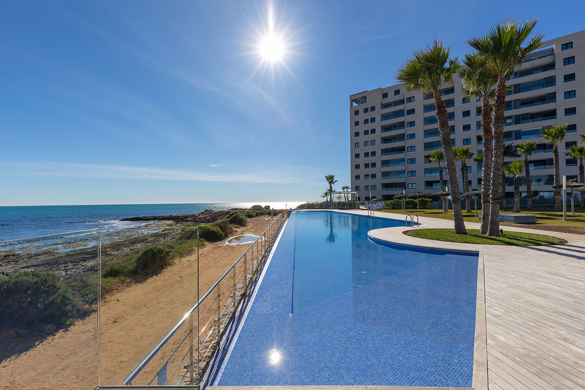 2 Bed Apartment for sale in Punta Prima Costa Blanca, Alicante, Spain