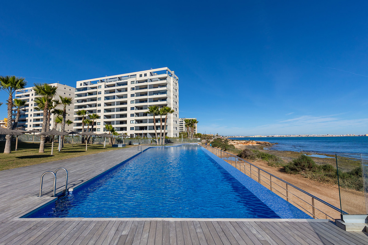 2 Bed Apartment for sale in Punta Prima Costa Blanca, Alicante, Spain