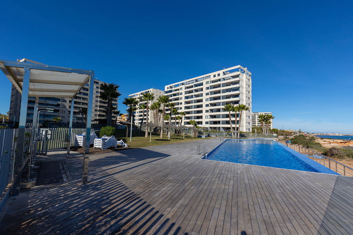 2 Bed Apartment for sale in Punta Prima Costa Blanca, Alicante, Spain