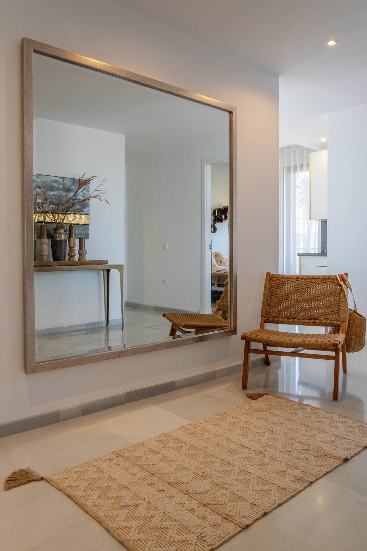 4 Bed Apartment for sale in Calahonda Costa Del Sol, Málaga, Spain