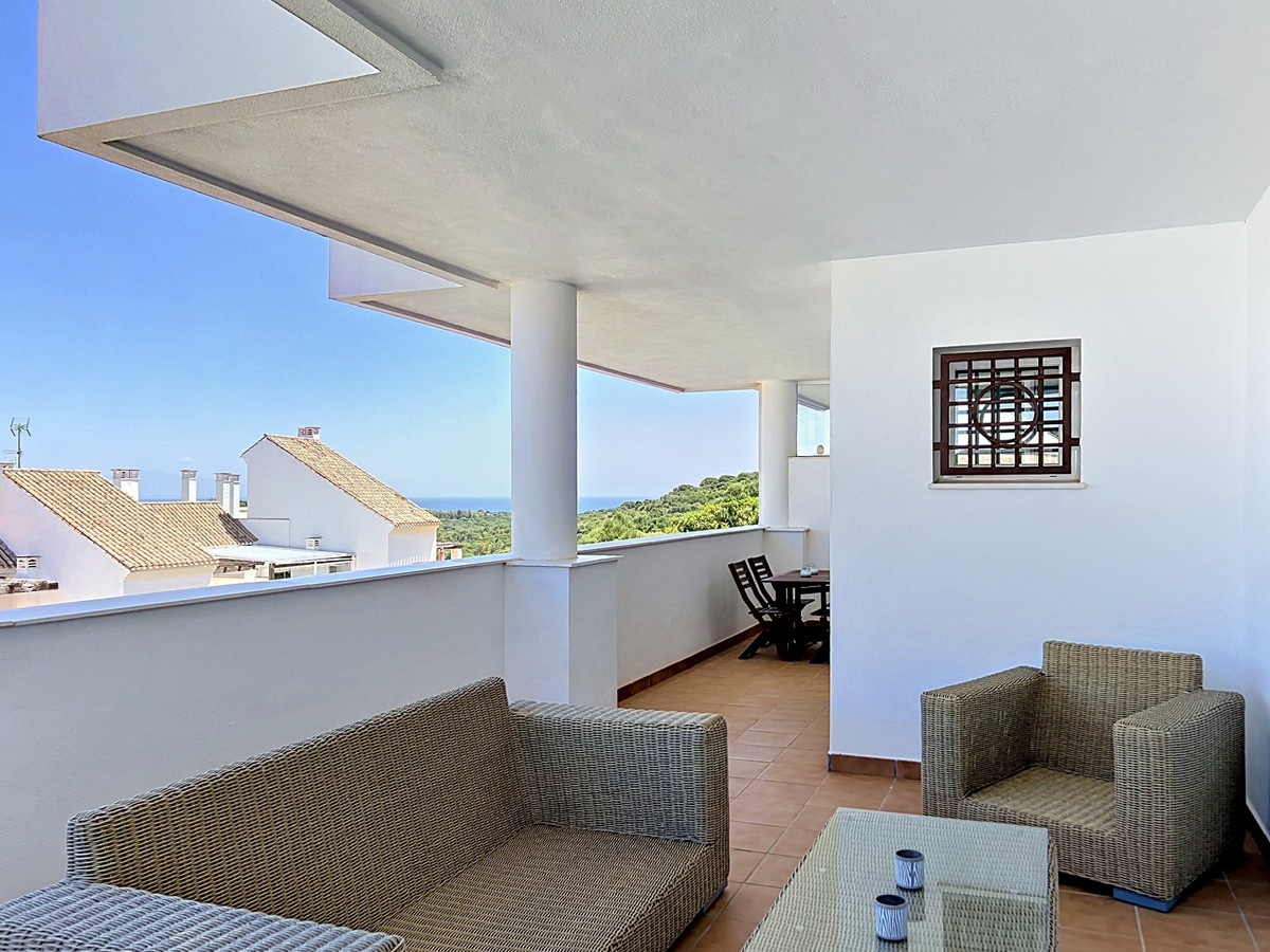 2 Bed Apartment for sale in La Alcaidesa Costa Del Sol, Cádiz, Spain