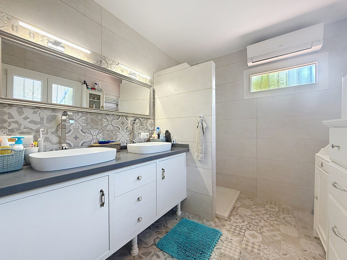 3 Bed Townhouse for sale in Manilva Costa Del Sol, Málaga, Spain