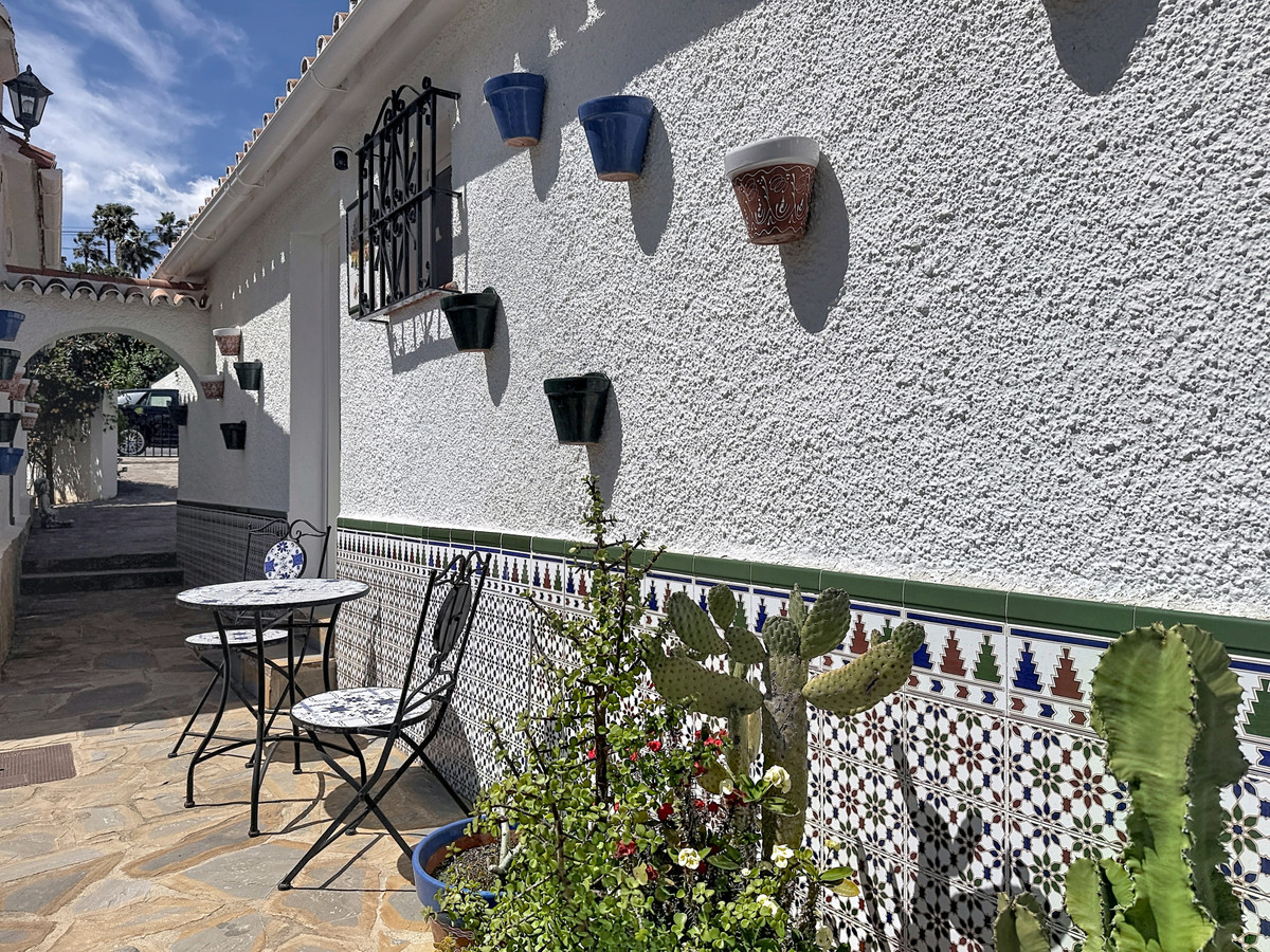 3 Bed Townhouse for sale in Manilva Costa Del Sol, Málaga, Spain