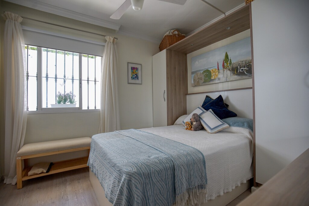 4 Bed Townhouse for sale in Nueva Andalucía Costa Del Sol, Málaga, Spain