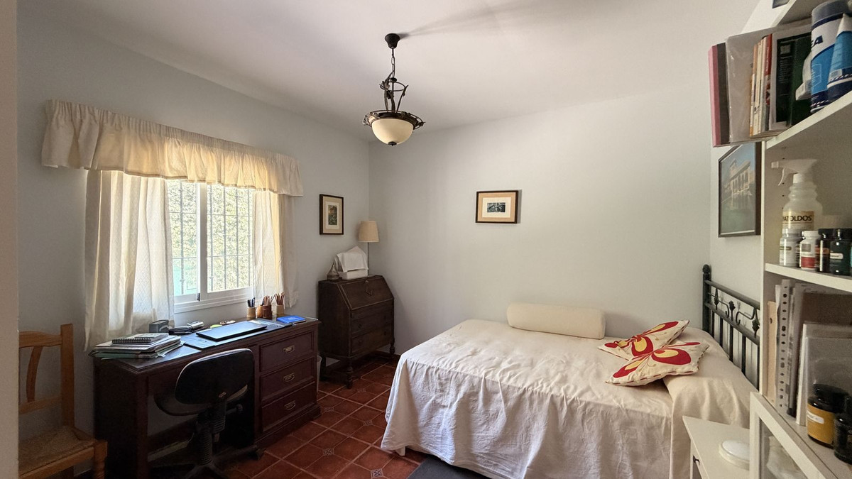 3 Bed Townhouse for sale in Alhaurín El Grande Costa Del Sol, Málaga, Spain