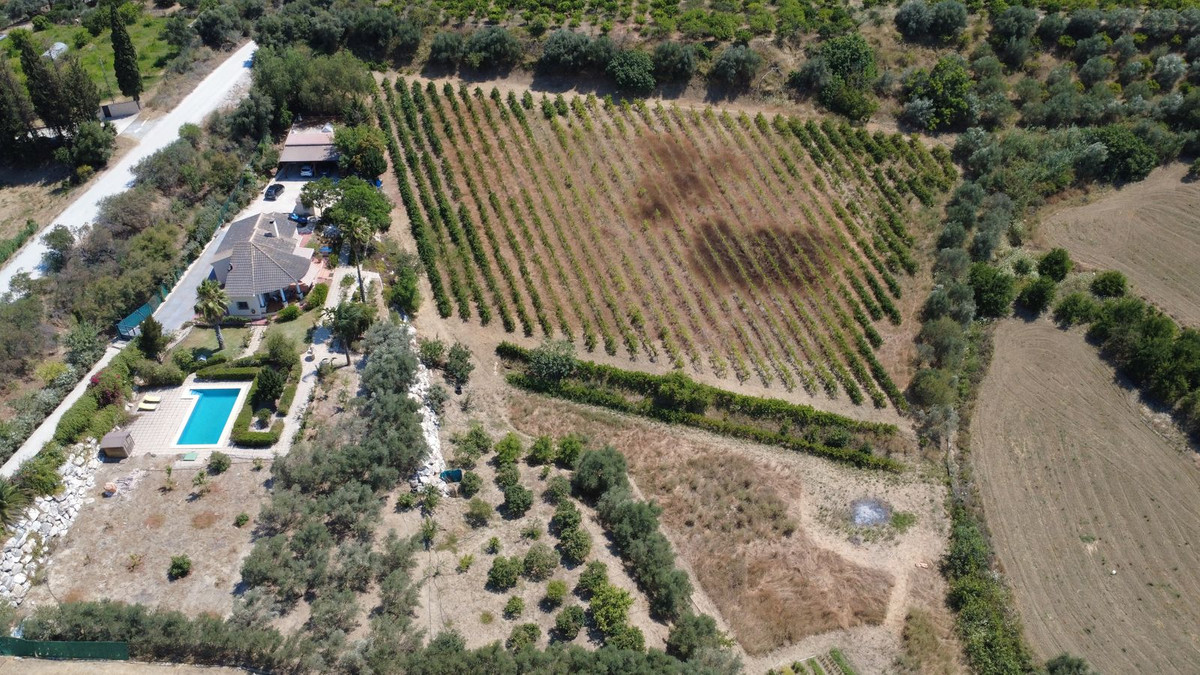 3 Bed Townhouse for sale in Alhaurín El Grande Costa Del Sol, Málaga, Spain