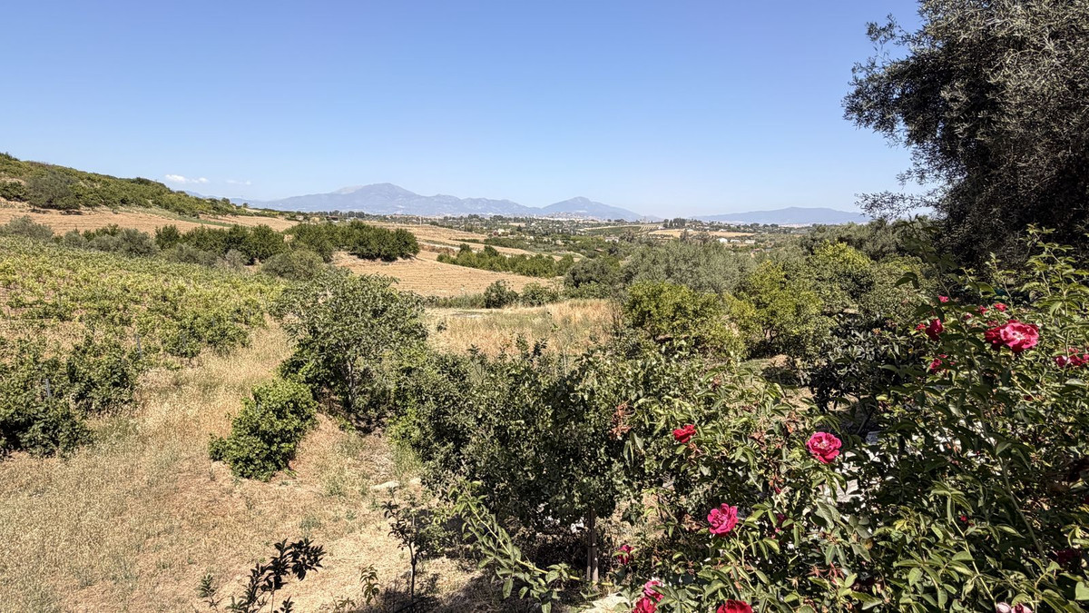 3 Bed Townhouse for sale in Alhaurín El Grande Costa Del Sol, Málaga, Spain