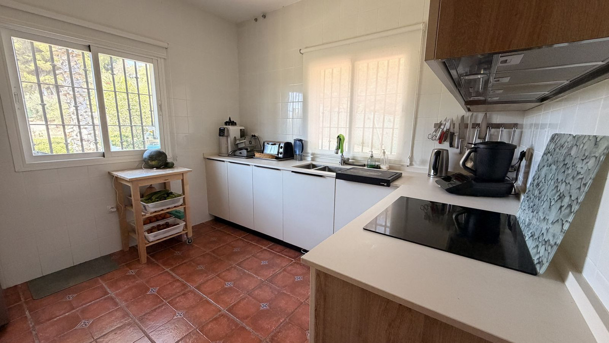 3 Bed Townhouse for sale in Alhaurín El Grande Costa Del Sol, Málaga, Spain