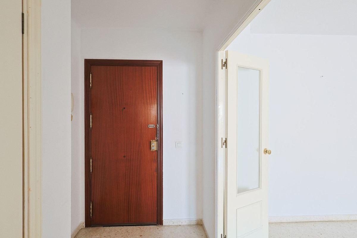 2 Bed Apartment for sale in Arroyo De La Miel Costa Del Sol, Málaga, Spain