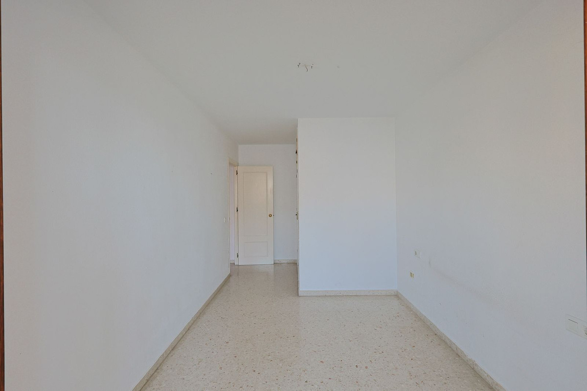 2 Bed Apartment for sale in Arroyo De La Miel Costa Del Sol, Málaga, Spain