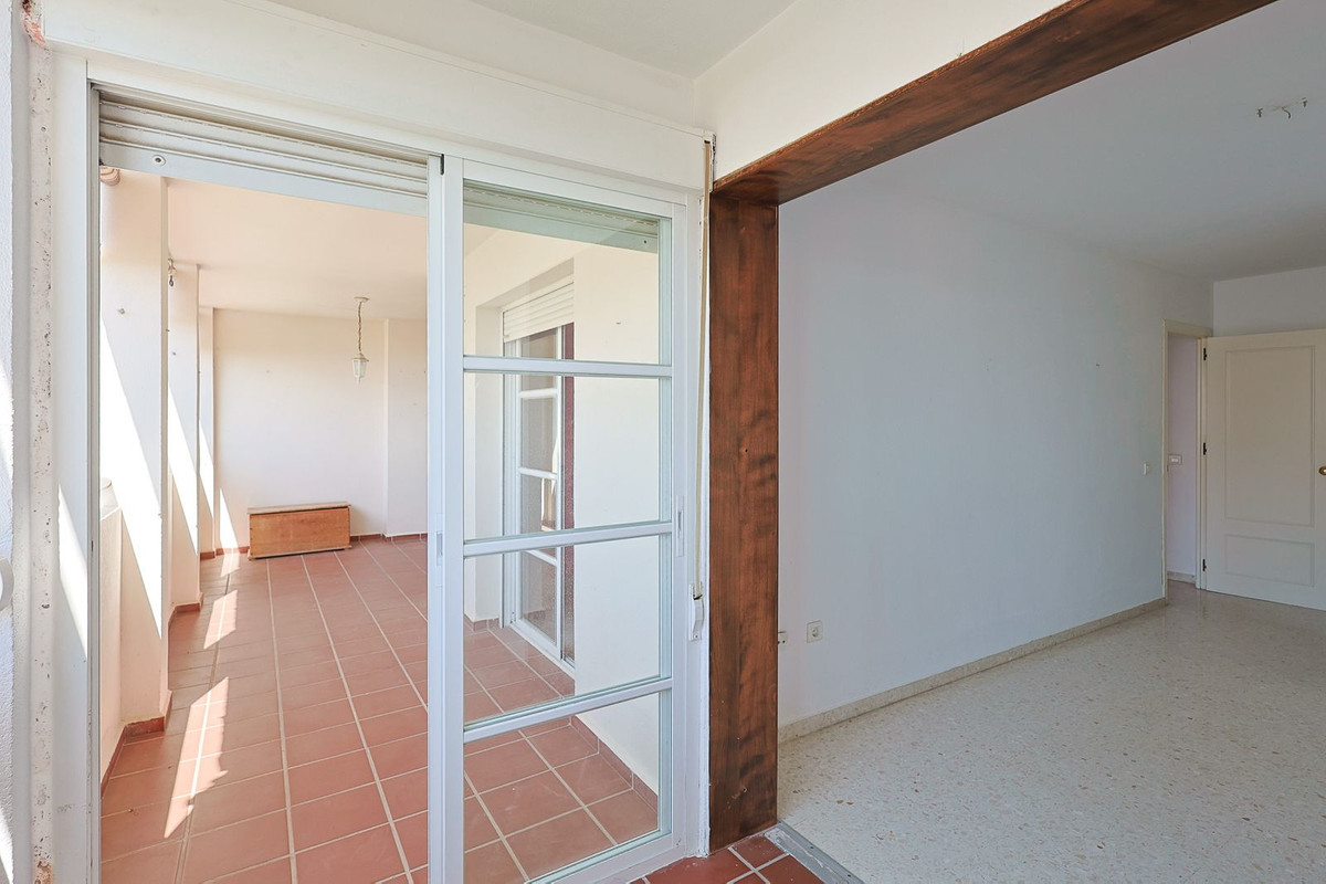 2 Bed Apartment for sale in Arroyo De La Miel Costa Del Sol, Málaga, Spain