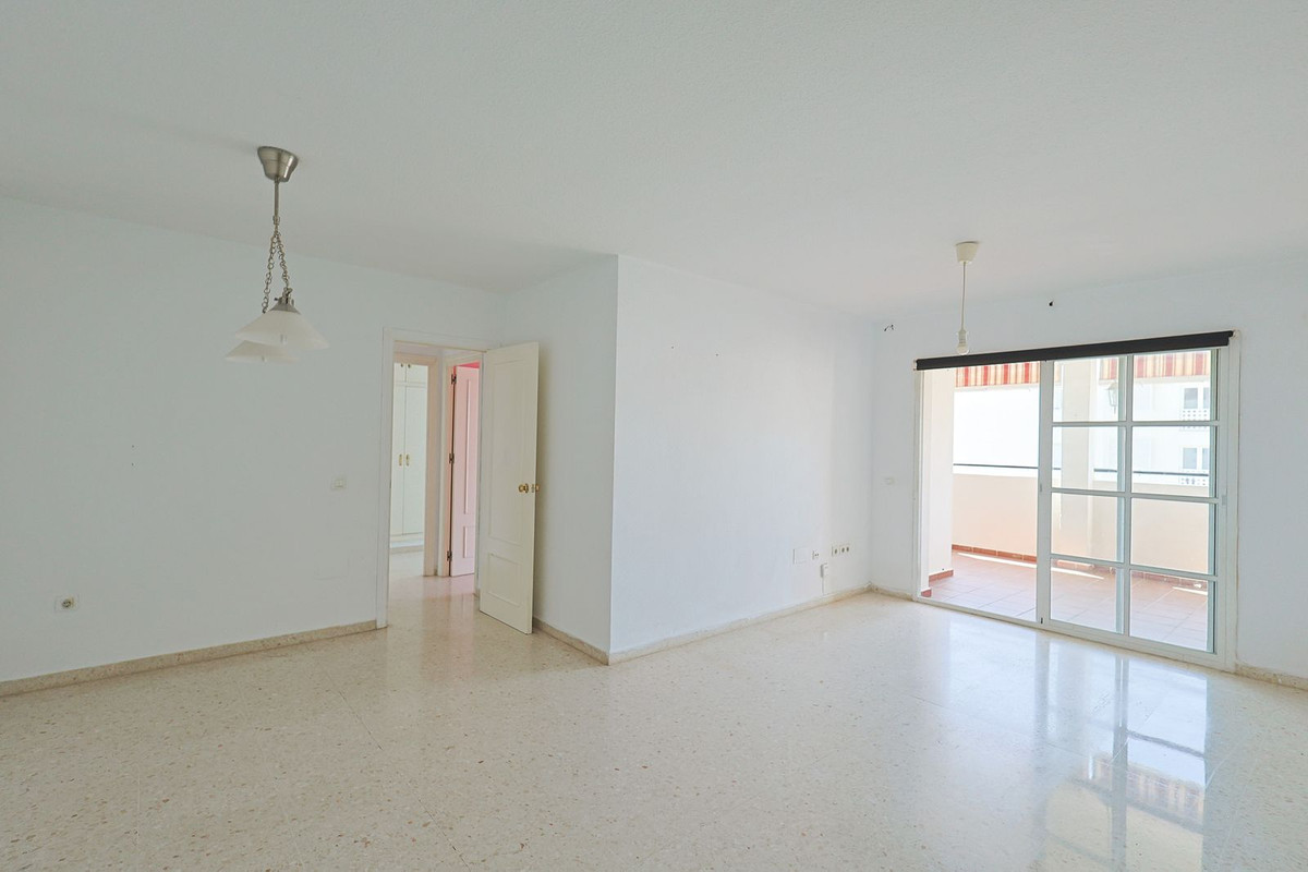 2 Bed Apartment for sale in Arroyo De La Miel Costa Del Sol, Málaga, Spain