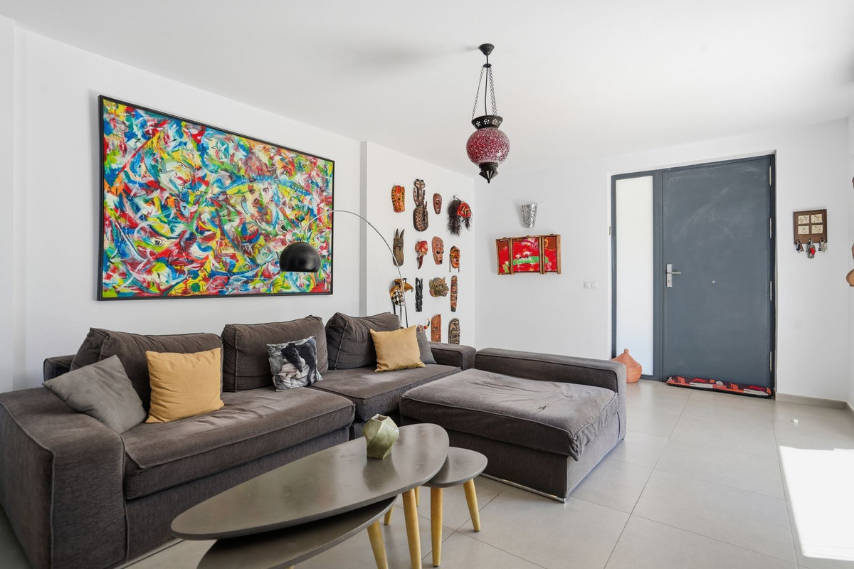 Se vende Villa - Chalet de 5 dormitorios en Costa Del Sol, Málaga, España