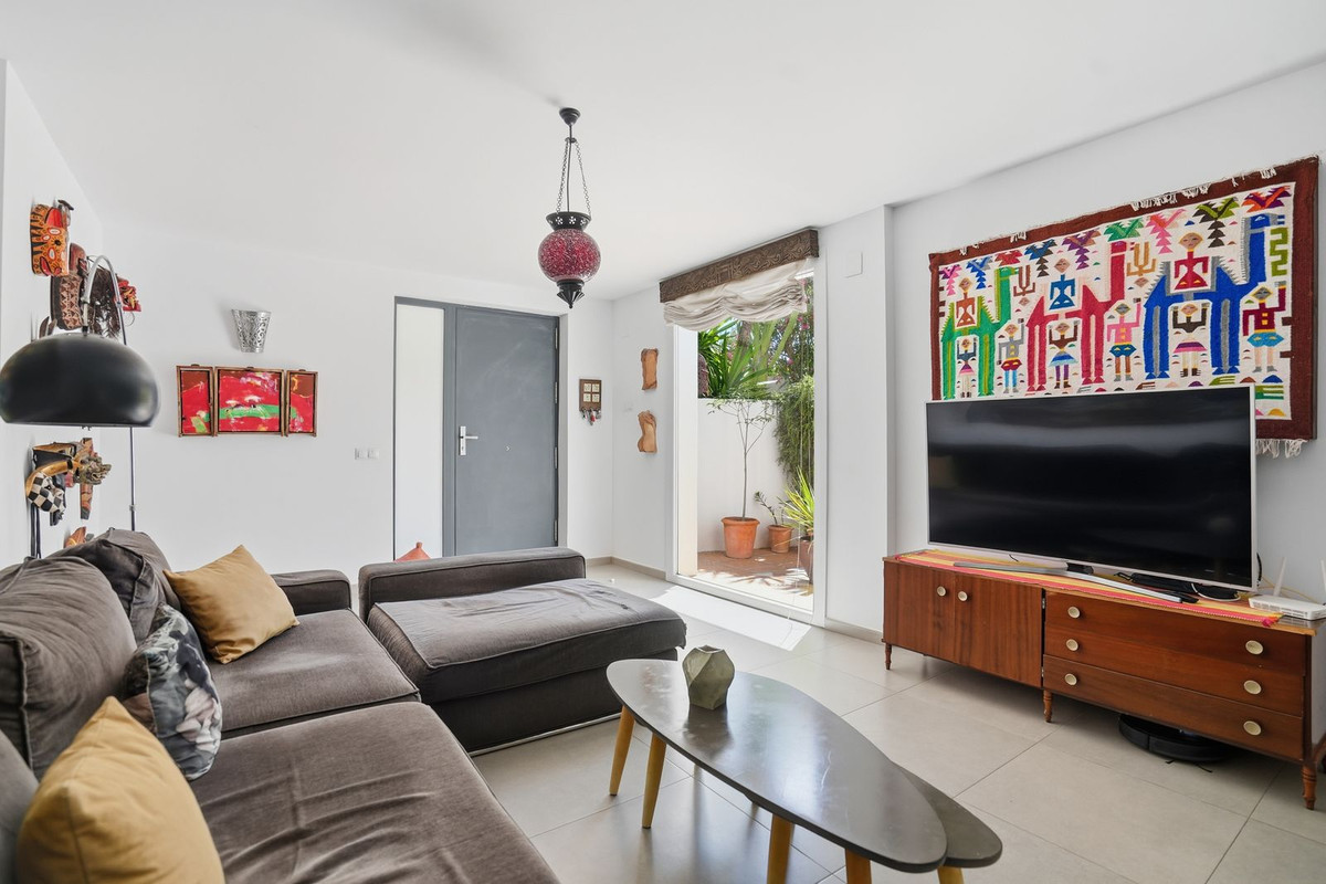 Se vende Villa - Chalet de 5 dormitorios en Costa Del Sol, Málaga, España