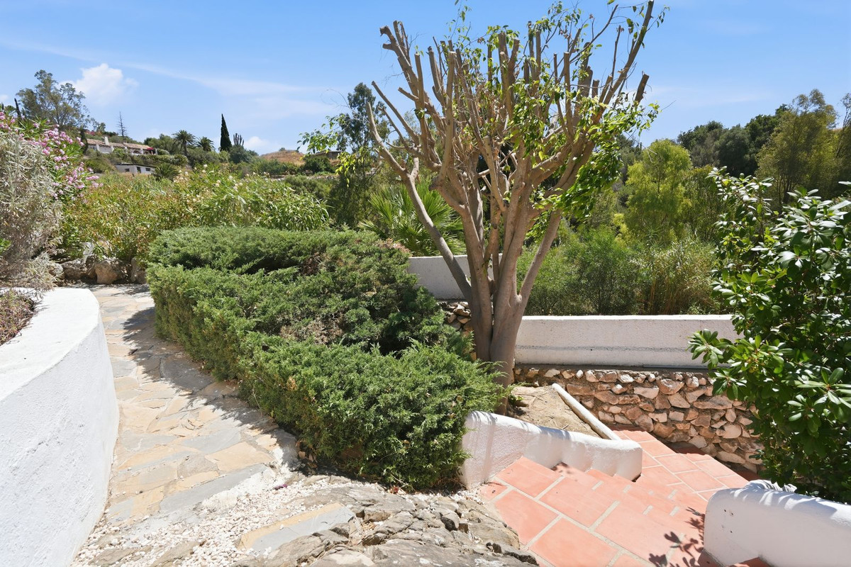Se vende Villa - Chalet de 5 dormitorios en Costa Del Sol, Málaga, España