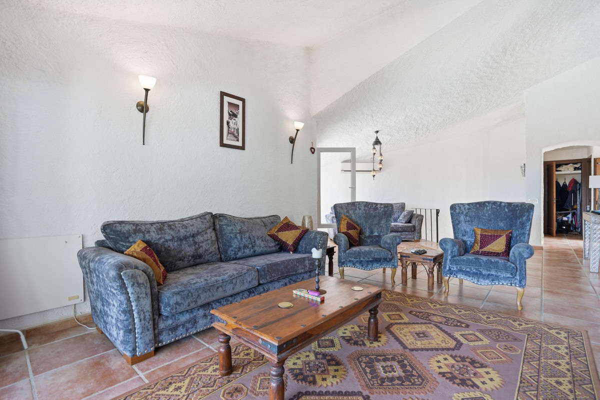 Se vende Villa - Chalet de 4 dormitorios en Costa Del Sol, Málaga, España