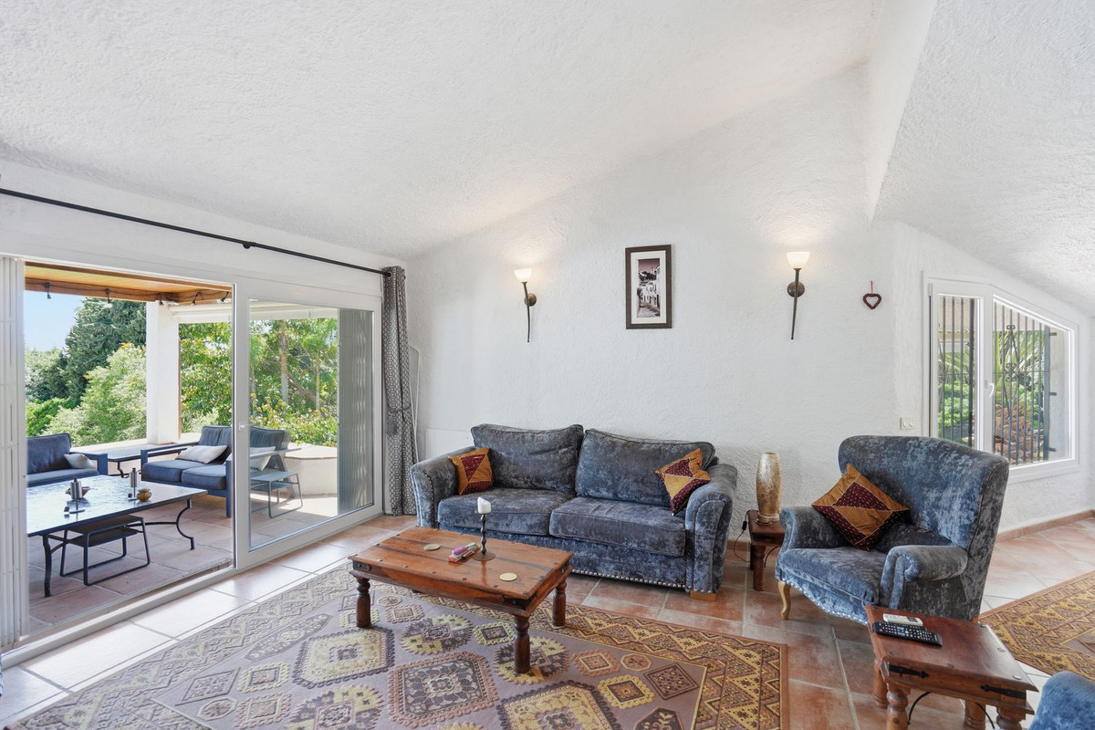 Se vende Villa - Chalet de 4 dormitorios en Costa Del Sol, Málaga, España