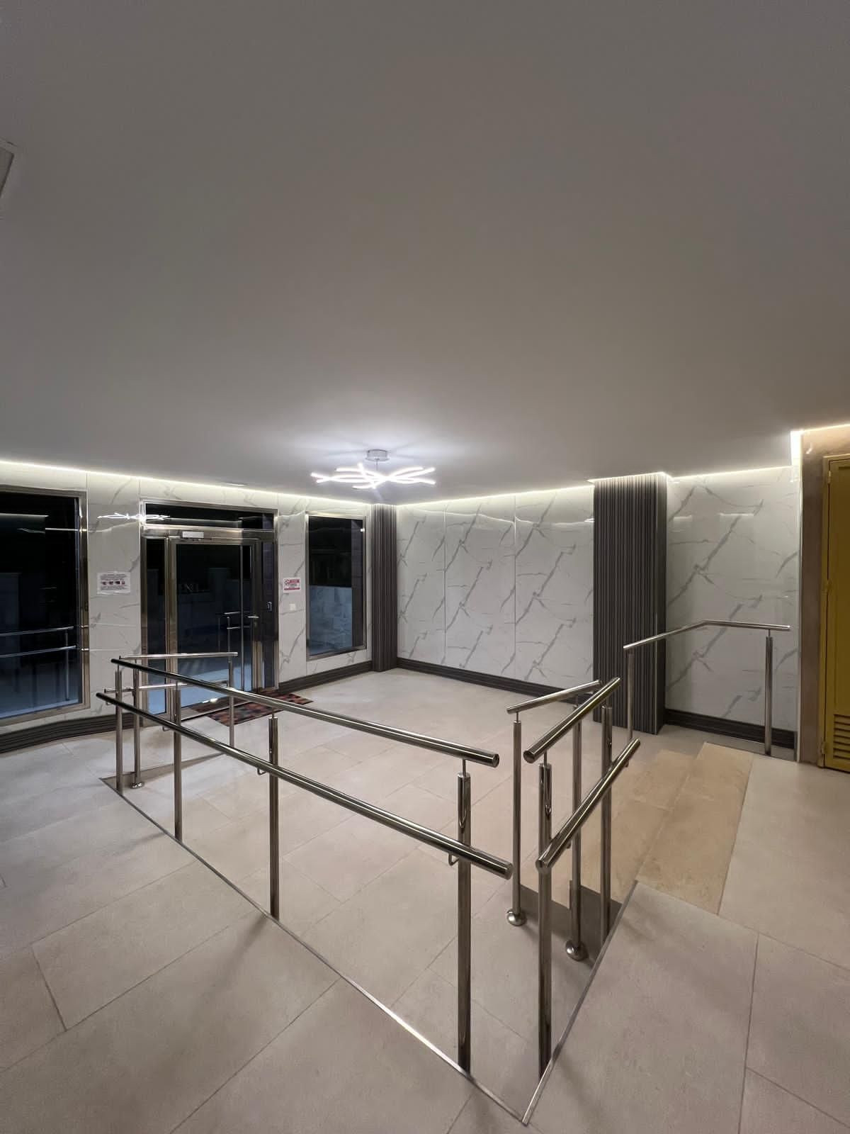 2 Bed Apartment for sale in Fuengirola Costa Del Sol, Málaga, Spain