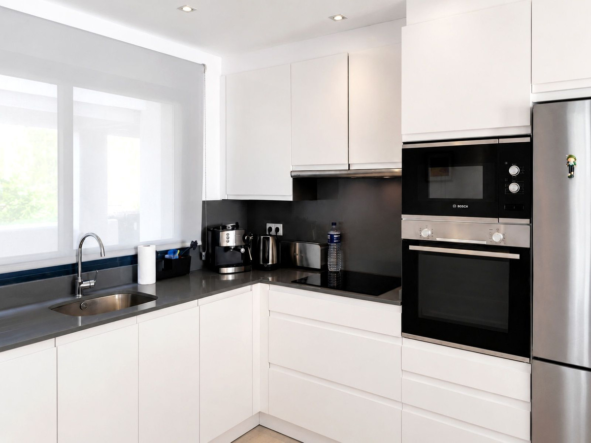 Se vende Apartamento Planta Baja de 2 dormitorios en Costa Del Sol, Málaga, España