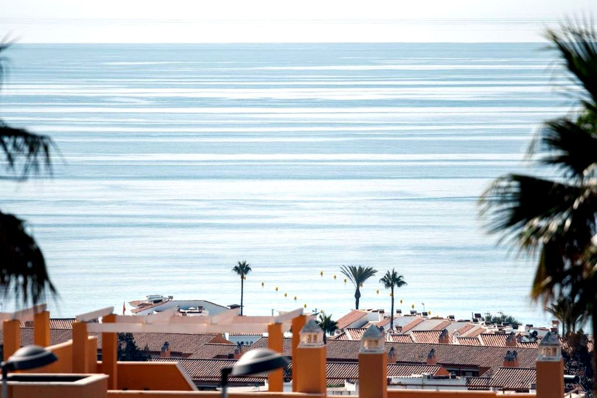 Se vende Apartamento Planta Baja de 2 dormitorios en Costa Del Sol, Málaga, España